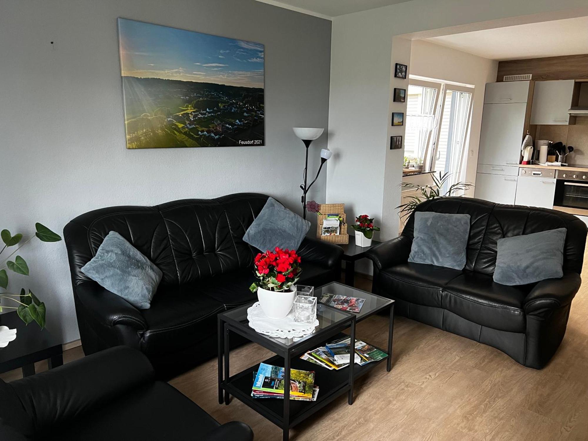 Deine-Eifel-Ferienwohnung Feusdorf Eksteriør billede
