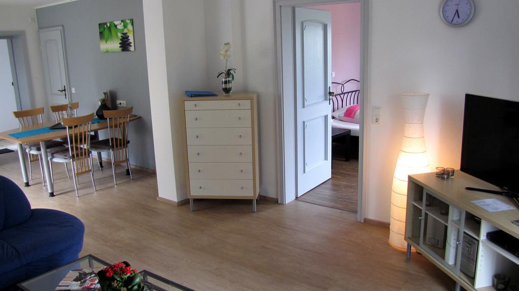 Deine-Eifel-Ferienwohnung Feusdorf Eksteriør billede